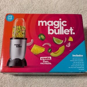 Blender with Silver and Black Finish